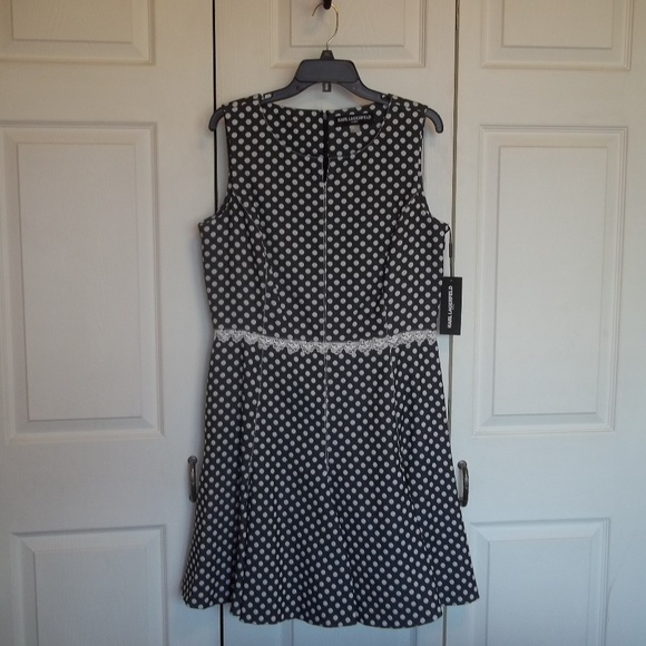 NWT Karl Lagerfeld Polka Dot Dress Size 14 - Picture 1 of 5